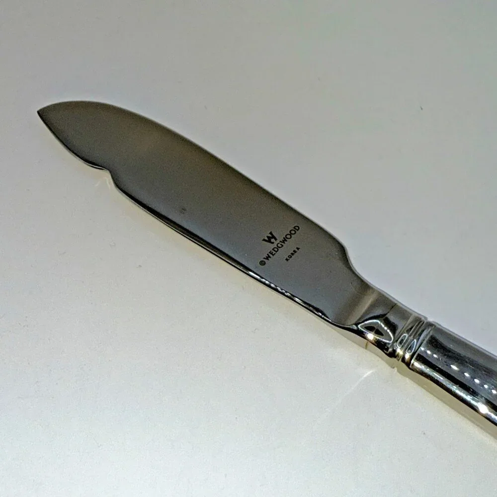 Wedgwood Oberon Hollow Master Butter Knife Spreader 18/10 Glossy 7-1/8